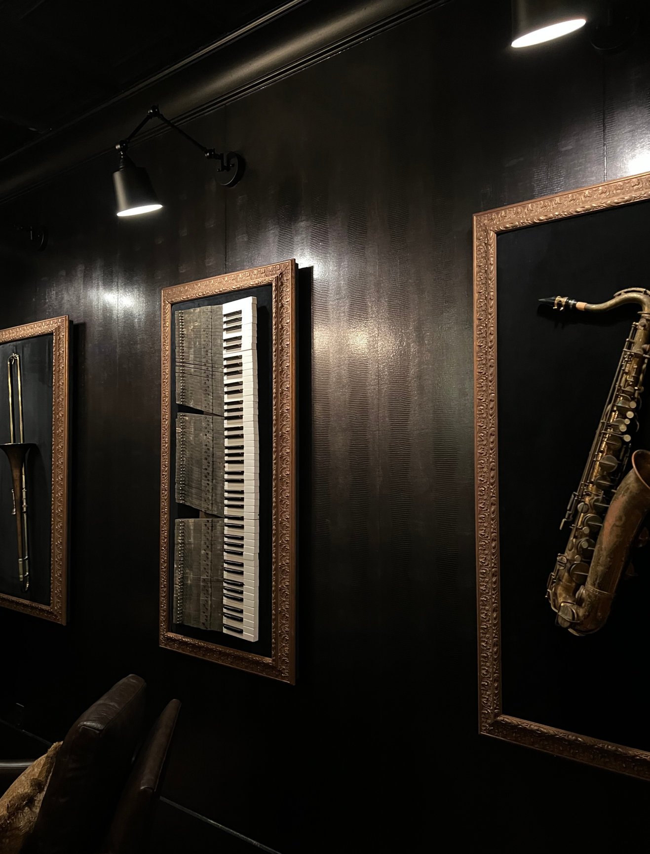 Moody Speakeasy